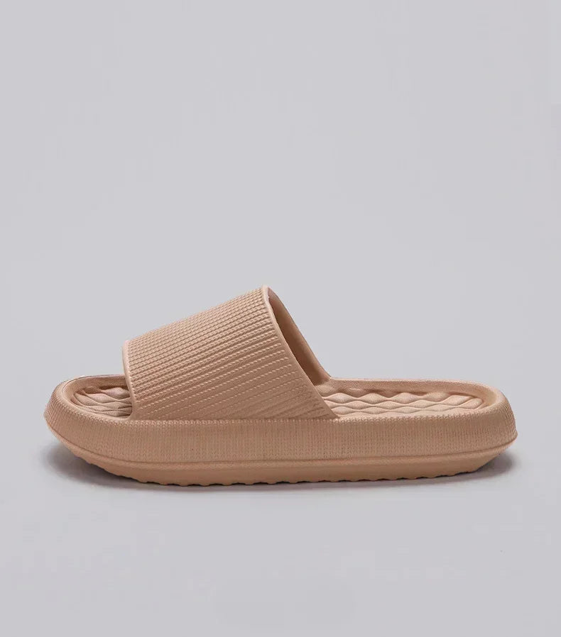 Chinelo Nuvem Antiderrapante
