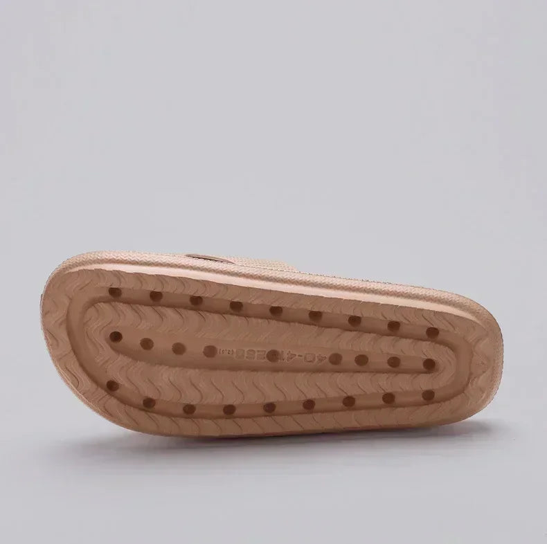 Chinelo Nuvem Antiderrapante