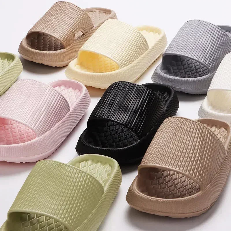 Chinelo Nuvem Antiderrapante